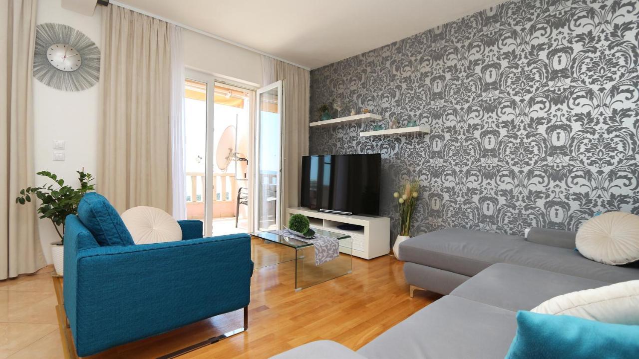 Apartments Emilija Makarska Ngoại thất bức ảnh