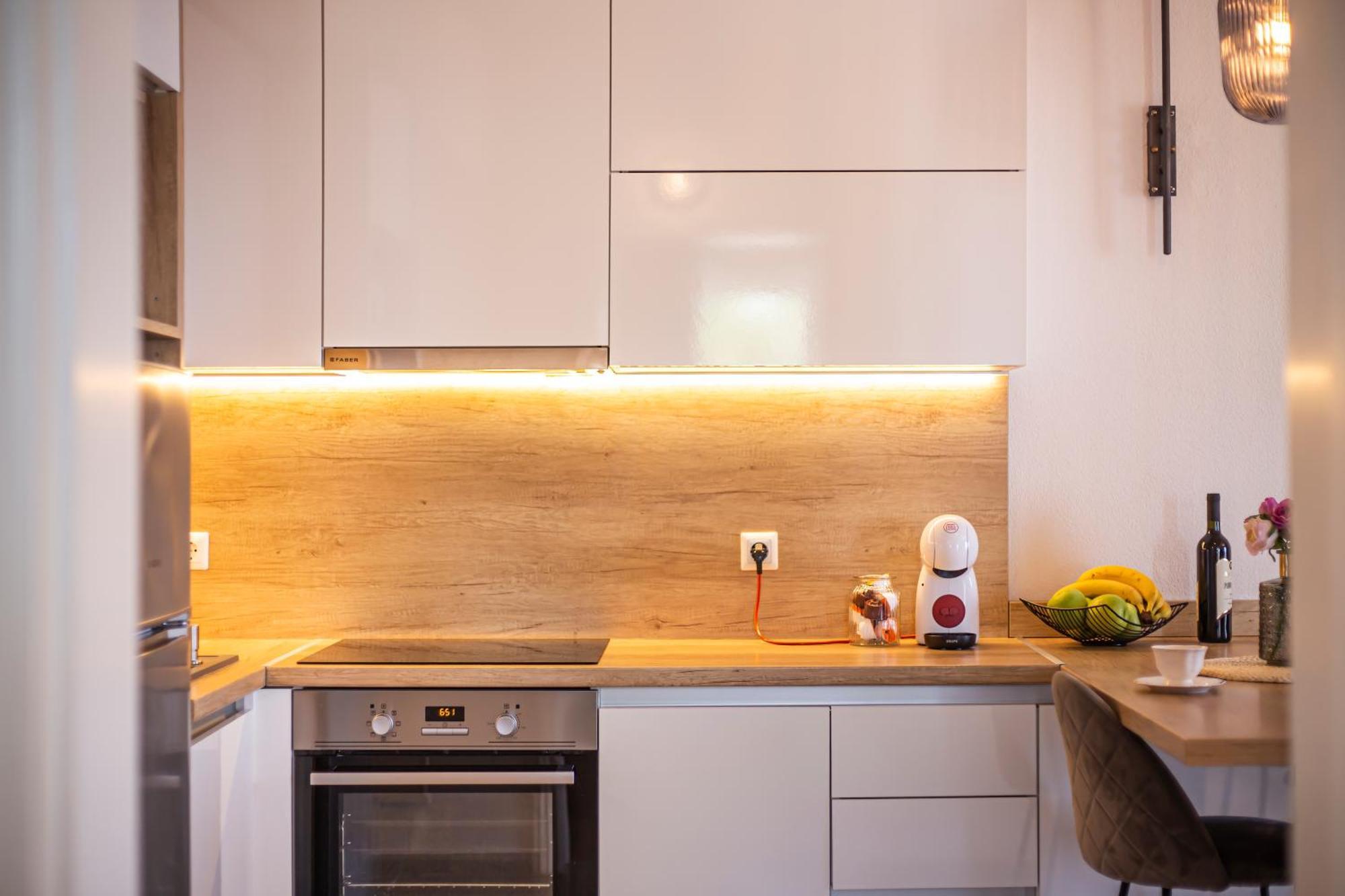 Apartments Emilija Makarska Ngoại thất bức ảnh