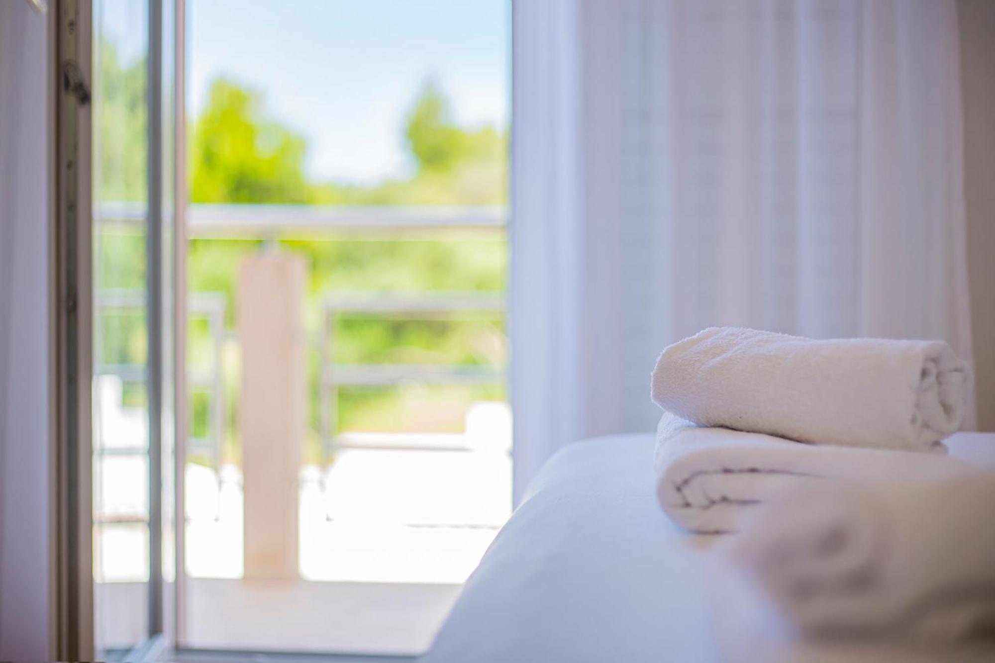 Apartments Emilija Makarska Ngoại thất bức ảnh