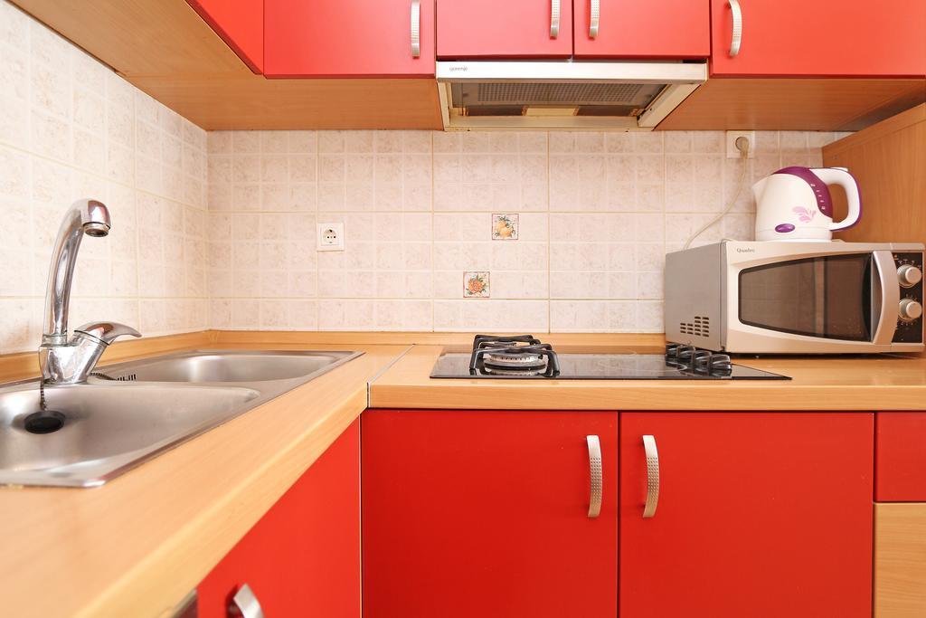 Apartments Emilija Makarska Ngoại thất bức ảnh